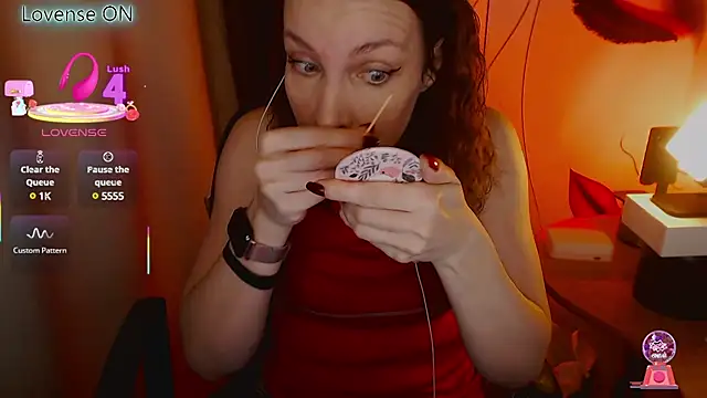 Snapshot of JohansonKatie chatting on March 13, 2025, 1:21 am JohansonKatie online show from March 13, 2025, 1:21 am