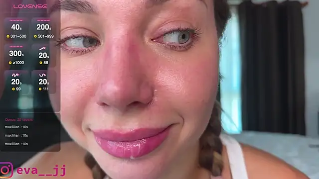 Snapshot of Eva_JJ chatting on March 23, 2025, 5:32 am Eva JJ online show from March 23, 2025, 5:32 am