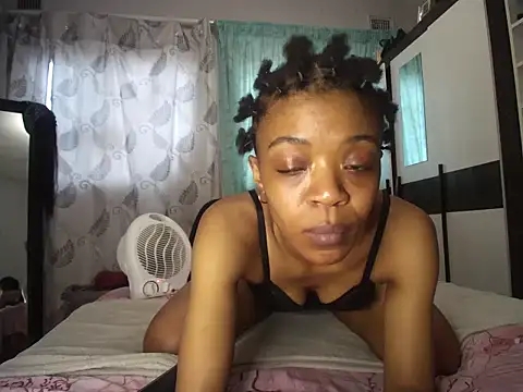 Sexypussyclit online show from July 1, 2026, 2:50 pm