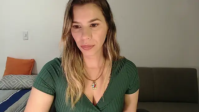 Snapshot of ms_sofia_x chatting on October 1, 2025, 10:57 pm ms sofia x online show from October 1, 2025, 10:57 pm