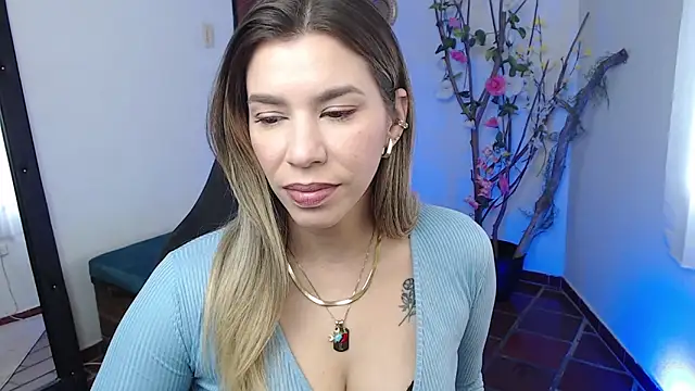 Snapshot of ms_sofia_x chatting on October 7, 2025, 3:24 pm ms sofia x online show from October 7, 2025, 3:24 pm