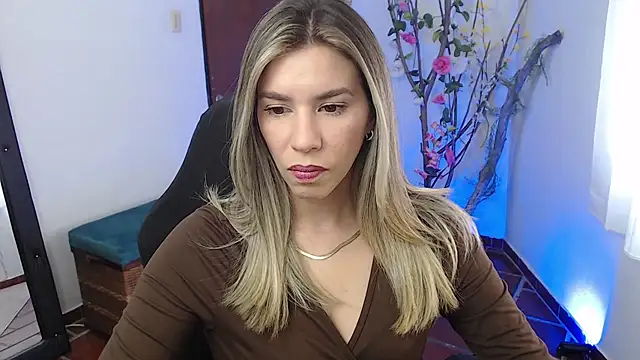 Snapshot of ms_sofia_x chatting on October 16, 2025, 4:26 pm ms sofia x online show from October 16, 2025, 4:26 pm