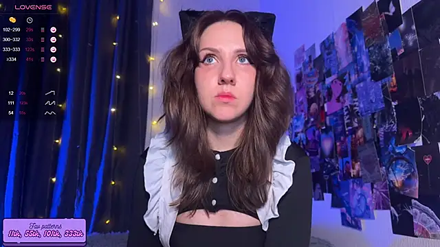 HotaruTomo online show from November 3, 2025, 11:52 pm