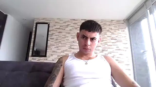 Snapshot of Lobito_xxxl chatting on November 11, 2025, 3:07 pm Lobito xxxl online show from November 11, 2025, 3:07 pm