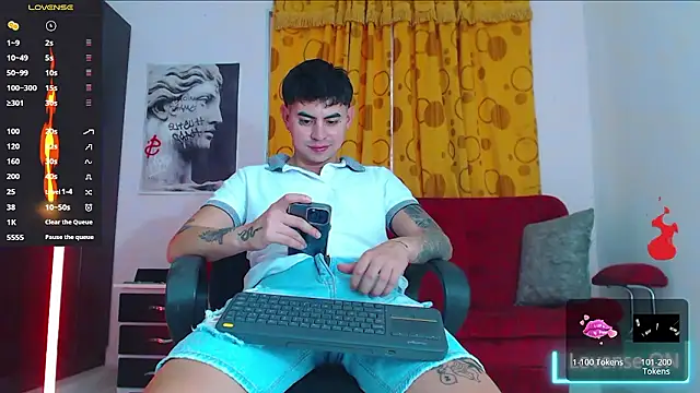 Snapshot of Lobito_xxxl chatting on September 24, 2025, 8:48 pm Lobito xxxl online show from September 24, 2025, 8:48 pm