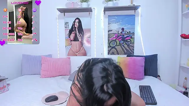 Snapshot of bianca_lindaa chatting on February 19, 2026, 11:29 am bianca lindaa online show from February 19, 2026, 11:29 am