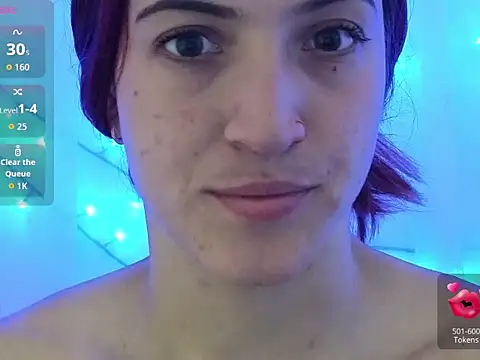 Snapshot of ninaa_fox chatting on April 9, 2026, 5:19 pm ninaa fox online show from April 9, 2026, 5:19 pm