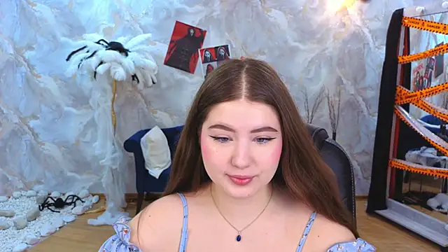 NicoleFoxery online show from November 11, 2025, 3:23 am