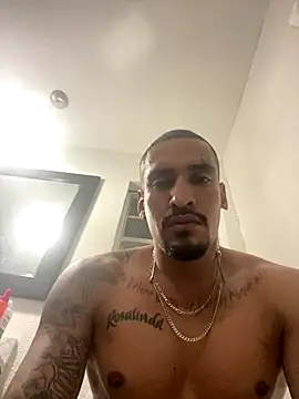 Snapshot of Prettyboiflaco chatting on September 21, 2025, 2:28 am Prettyboiflaco online show from September 21, 2025, 2:28 am