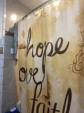 Snapshot of Prettyboiflaco chatting on February 20, 2025, 1:14 am Prettyboiflaco online show from February 20, 2025, 1:14 am