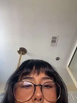 Evie-Luna online show from February 26, 2026, 10:43 pm