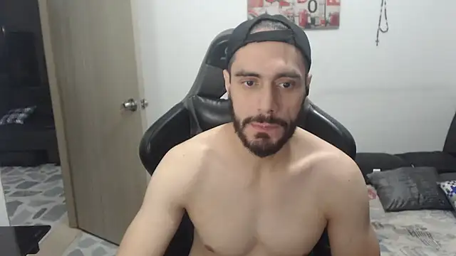 samuelgarcia  online show from November 15, 2025, 8:07 am