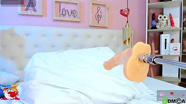 leylla  online show from March 5, 2025, 11:27 pm