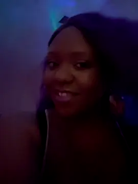 Snapshot of 6lue6a6y69 chatting on November 23, 2025, 4:33 am 6lue6a6y69 online show from November 23, 2025, 4:33 am