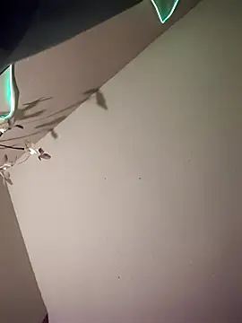 Snapshot of 6lue6a6y69 chatting on December 16, 2025, 2:49 am 6lue6a6y69 online show from December 16, 2025, 2:49 am