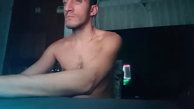 Snapshot of TommyMomentum chatting on March 13, 2026, 5:12 am TommyMomentum online show from March 13, 2026, 5:12 am