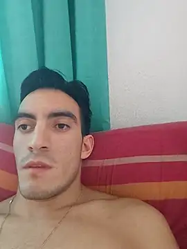 Snapshot of TommyMomentum chatting on March 14, 2026, 10:16 pm TommyMomentum online show from March 14, 2026, 10:16 pm