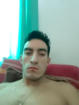 Snapshot of TommyMomentum chatting on March 21, 2026, 4:44 pm TommyMomentum online show from March 21, 2026, 4:44 pm