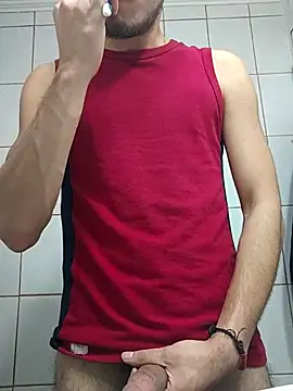 Snapshot of TommyMomentum chatting on September 20, 2025, 4:39 am TommyMomentum online show from September 20, 2025, 4:39 am