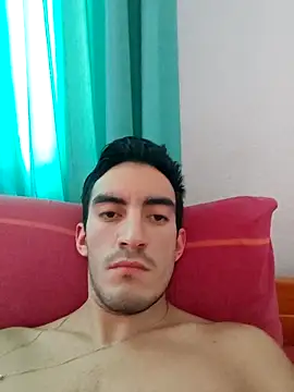 Snapshot of TommyMomentum chatting on February 16, 2026, 6:17 pm TommyMomentum online show from February 16, 2026, 6:17 pm