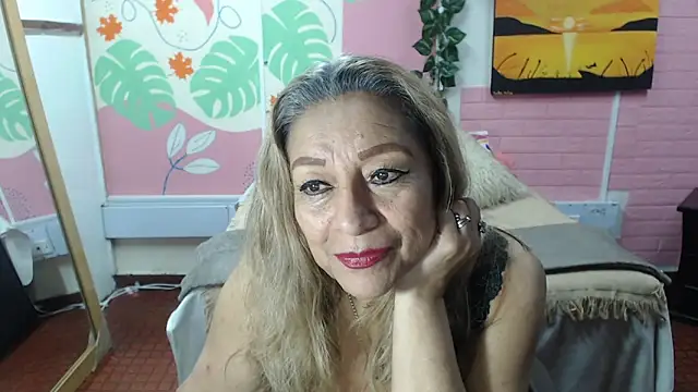 Snapshot of ZAMANTHA chatting on March 17, 2025, 2:56 pm ZAMANTHA online show from March 17, 2025, 2:56 pm