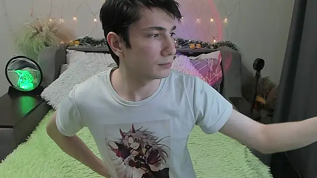 Yumi steve online show from December 15, 2025, 4:02 pm