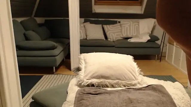 KimMitchelli online show from October 27, 2025, 4:57 am