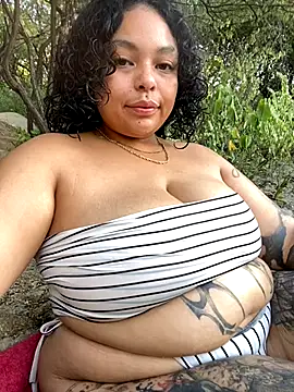 PrincessLauren420 online show from September 16, 2025, 11:33 am