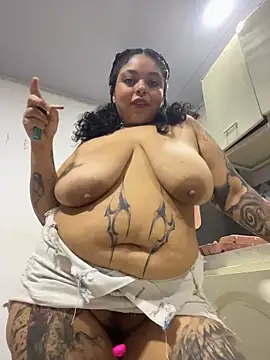 PrincessLauren420 online show from November 29, 2025, 10:26 am