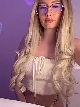 mollyxxx online show from March 4, 2025, 2:17 am