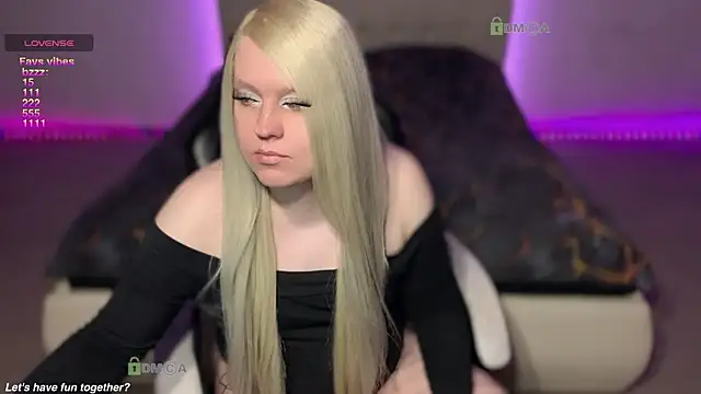 Snapshot of camsmiley chatting on May 10, 2026, 7:38 pm camsmiley online show from May 10, 2026, 7:38 pm