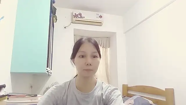 Snapshot of Asiannina chatting on September 17, 2025, 8:05 am Asiannina online show from September 17, 2025, 8:05 am