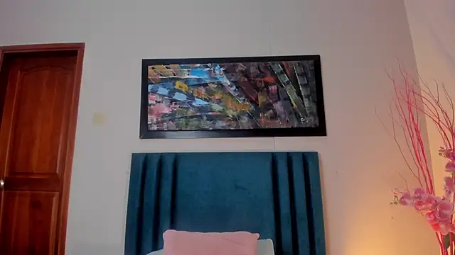 Snapshot of JupiteFox chatting on November 12, 2025, 12:26 am JupiteFox online show from November 12, 2025, 12:26 am