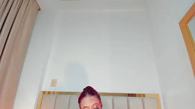 Snapshot of JupiteFox chatting on September 13, 2025, 1:05 am JupiteFox online show from September 13, 2025, 1:05 am