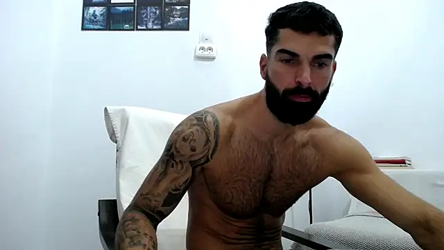 Verycutex online show from October 8, 2025, 6:48 am