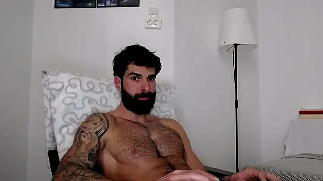 Snapshot of Verycutex chatting on February 1, 2026, 12:14 pm Verycutex online show from February 1, 2026, 12:14 pm