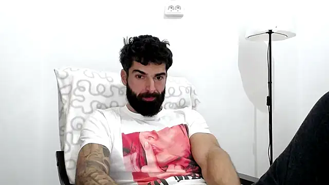 Verycutex online show from December 17, 2025, 7:57 am