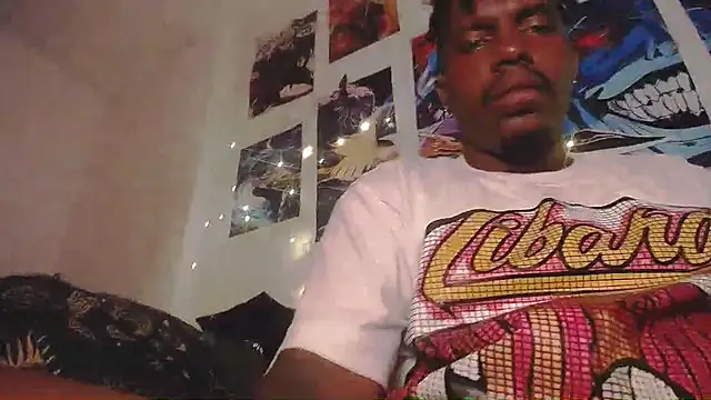 Snapshot of BlackRunning chatting on November 15, 2025, 3:32 am BlackRunning online show from November 15, 2025, 3:32 am