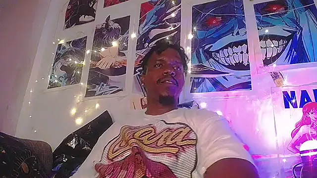 Snapshot of BlackRunning chatting on November 16, 2025, 7:02 am BlackRunning online show from November 16, 2025, 7:02 am