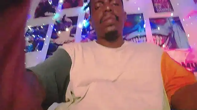 Snapshot of BlackRunning chatting on October 16, 2025, 4:10 am BlackRunning online show from October 16, 2025, 4:10 am