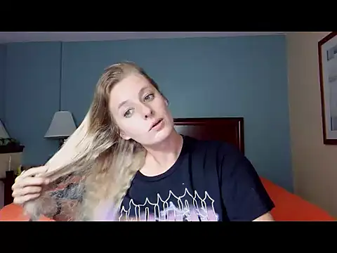 AsiaGoesPro online show from October 3, 2025, 12:14 am