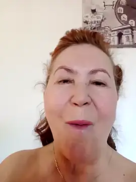 Hottie-Mom online show from March 22, 2026, 8:16 am