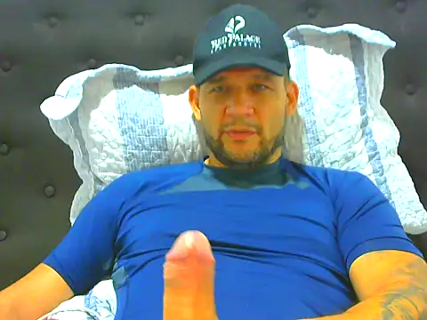 Snapshot of altenori112 chatting on May 13, 2026, 3:02 am altenori112 online show from May 13, 2026, 3:02 am