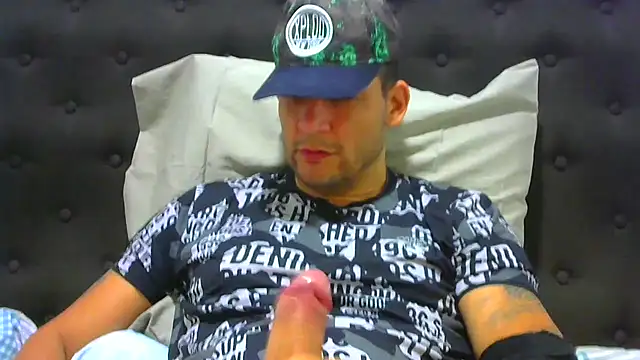 altenori112 online show from February 23, 2026, 10:54 pm