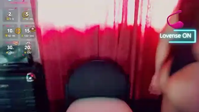 Snapshot of SakuraDumas chatting on February 4, 2026, 2:12 pm SakuraDumas online show from February 4, 2026, 2:12 pm