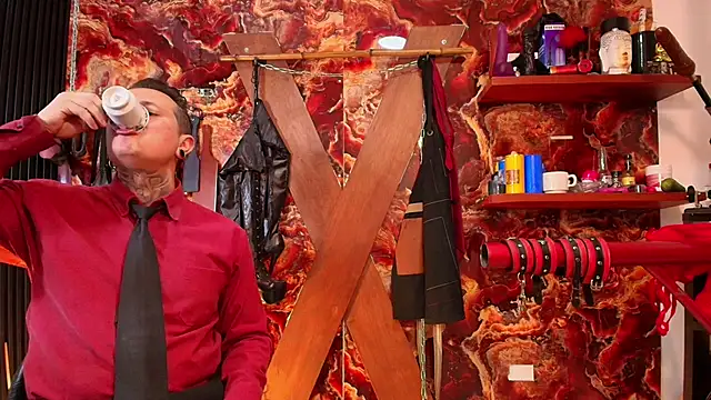 boy n girl online show from October 2, 2025, 10:51 am