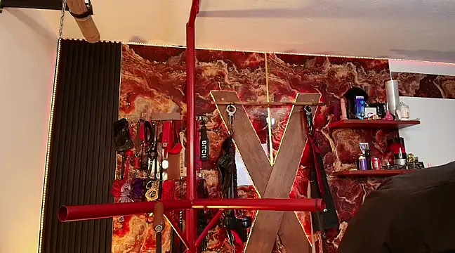 boy n girl online show from March 8, 2025, 11:37 am