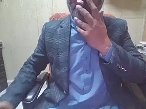 Snapshot of hairymaster95 chatting on January 7, 2026, 4:17 am hairymaster95 online show from January 7, 2026, 4:17 am