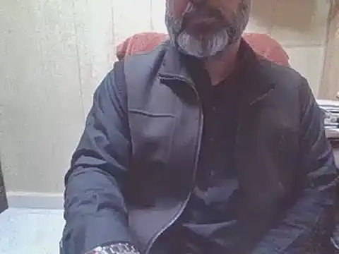 Snapshot of hairymaster95 chatting on January 17, 2026, 4:16 am hairymaster95 online show from January 17, 2026, 4:16 am