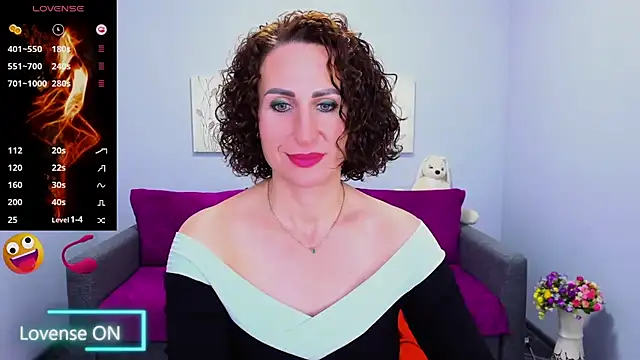 Snapshot of Nia_Smithh chatting on November 13, 2025, 1:15 pm Nia Smithh online show from November 13, 2025, 1:15 pm